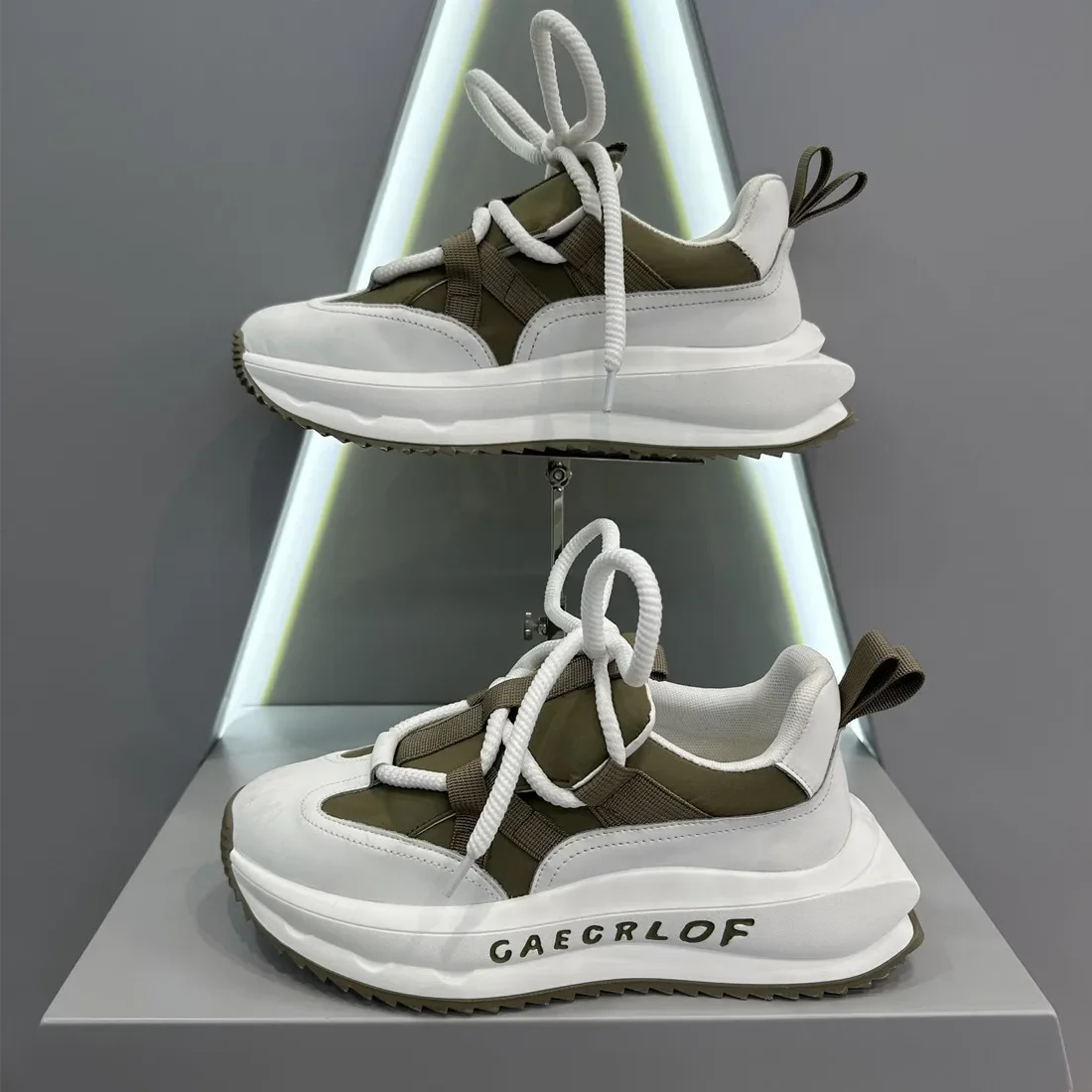 Men's Sneakers 2025 Spring Men - Men'S Fashion Hiking Boots ulasan dan harga